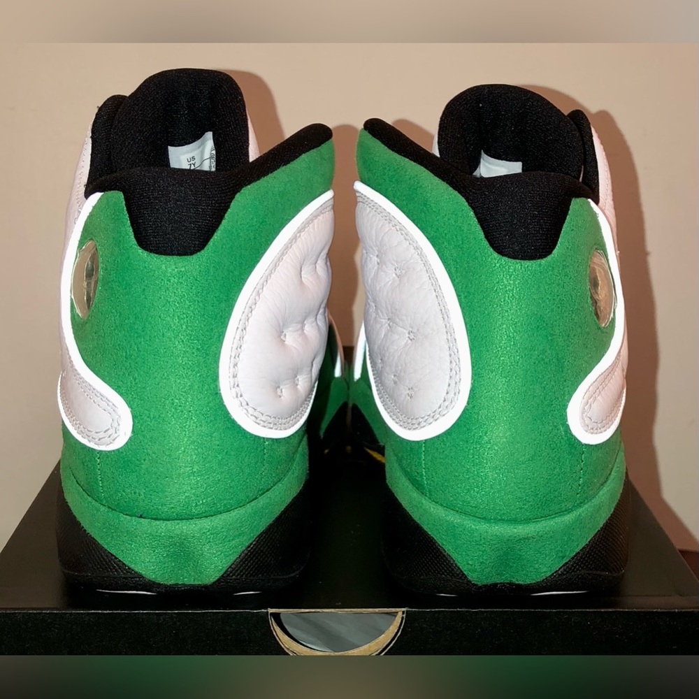 AIR JORDAN 13 RETRO “LUCKY GREEN” BRAND NEW GRADE SCHOOL SIZE 7Y - Picture 4 of 5